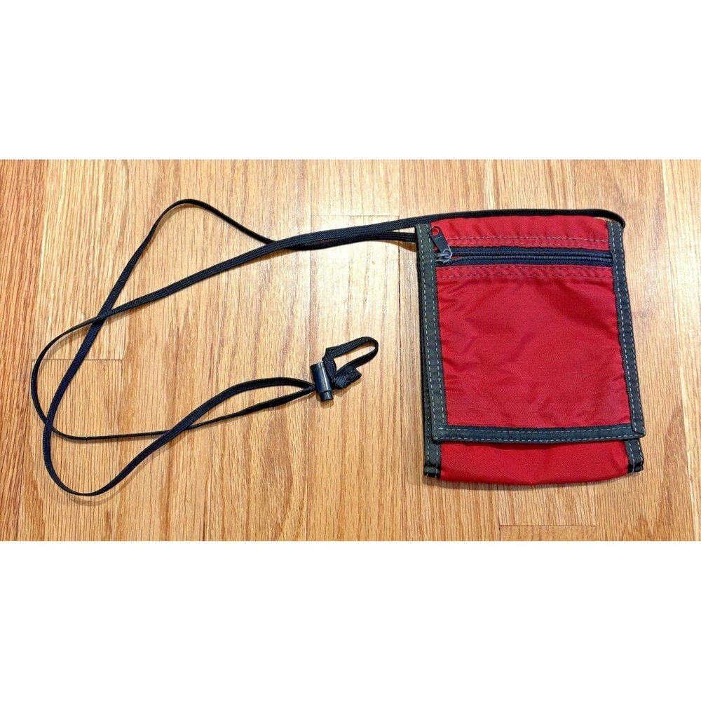 Eagle Creek Passport Holder Travel Gear Crossbody Strap Concealed Money Pouch